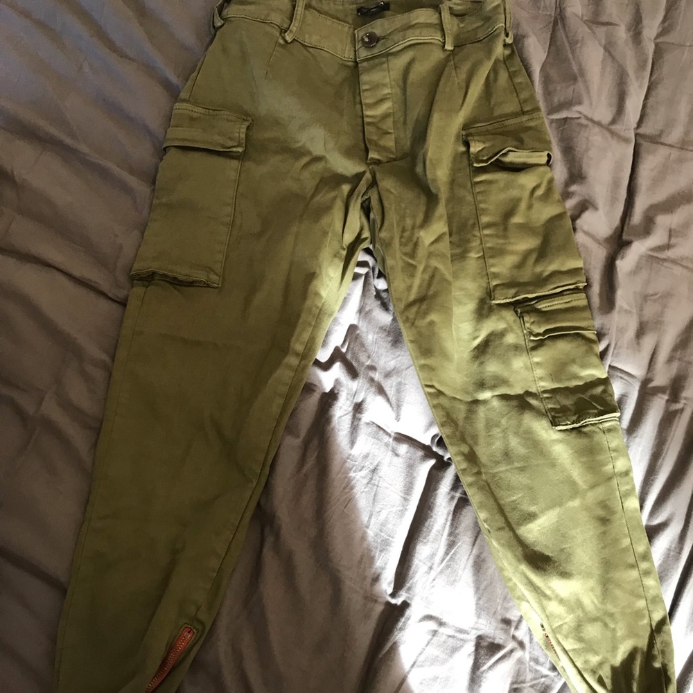 Fashion nova army green joggers
